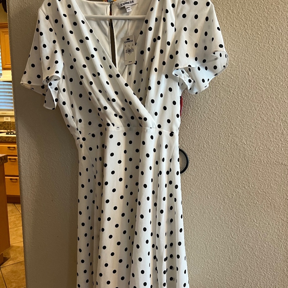Adorable Polka dot Express Dress Brand New with Tags Size 6
